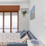 In Pieno Centro E Vicino La * توري سان جيوفاني أوغينتو